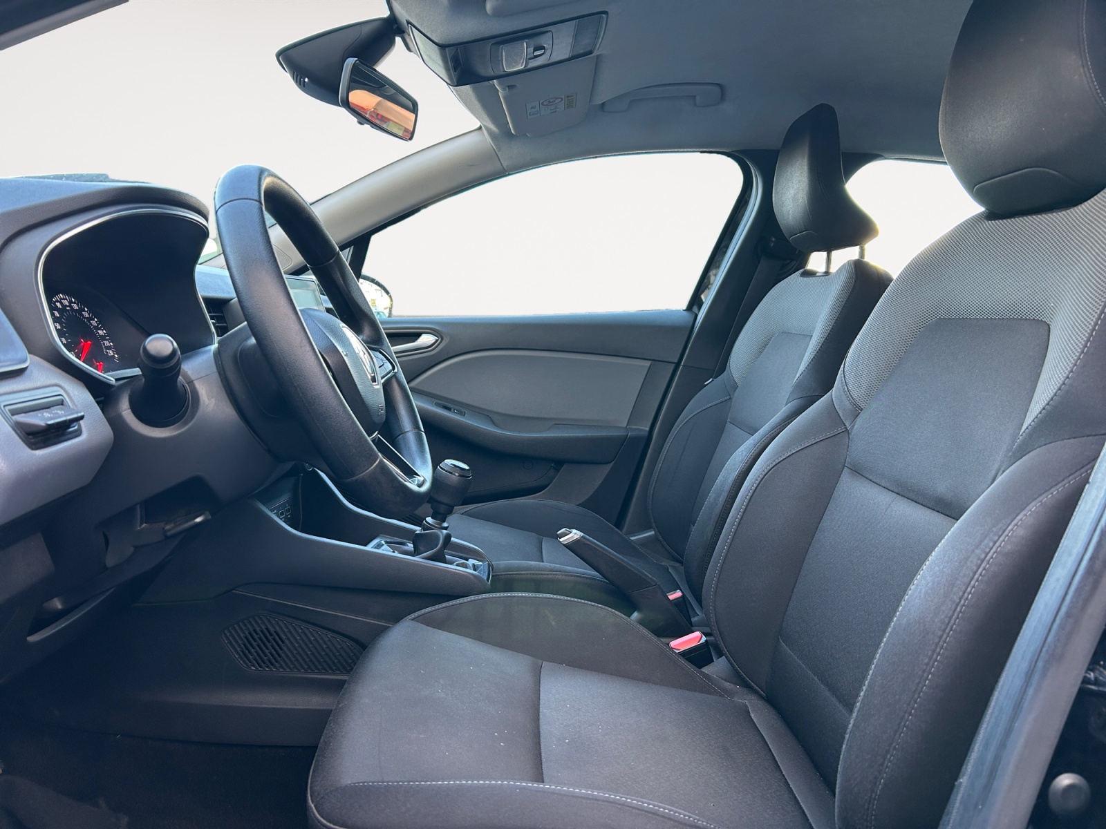 RENAULT CLIO-RENAULT CLIO CLIO V - PH2 - 1.5 DCI AUTHENTIC BVM 115CH-image-6