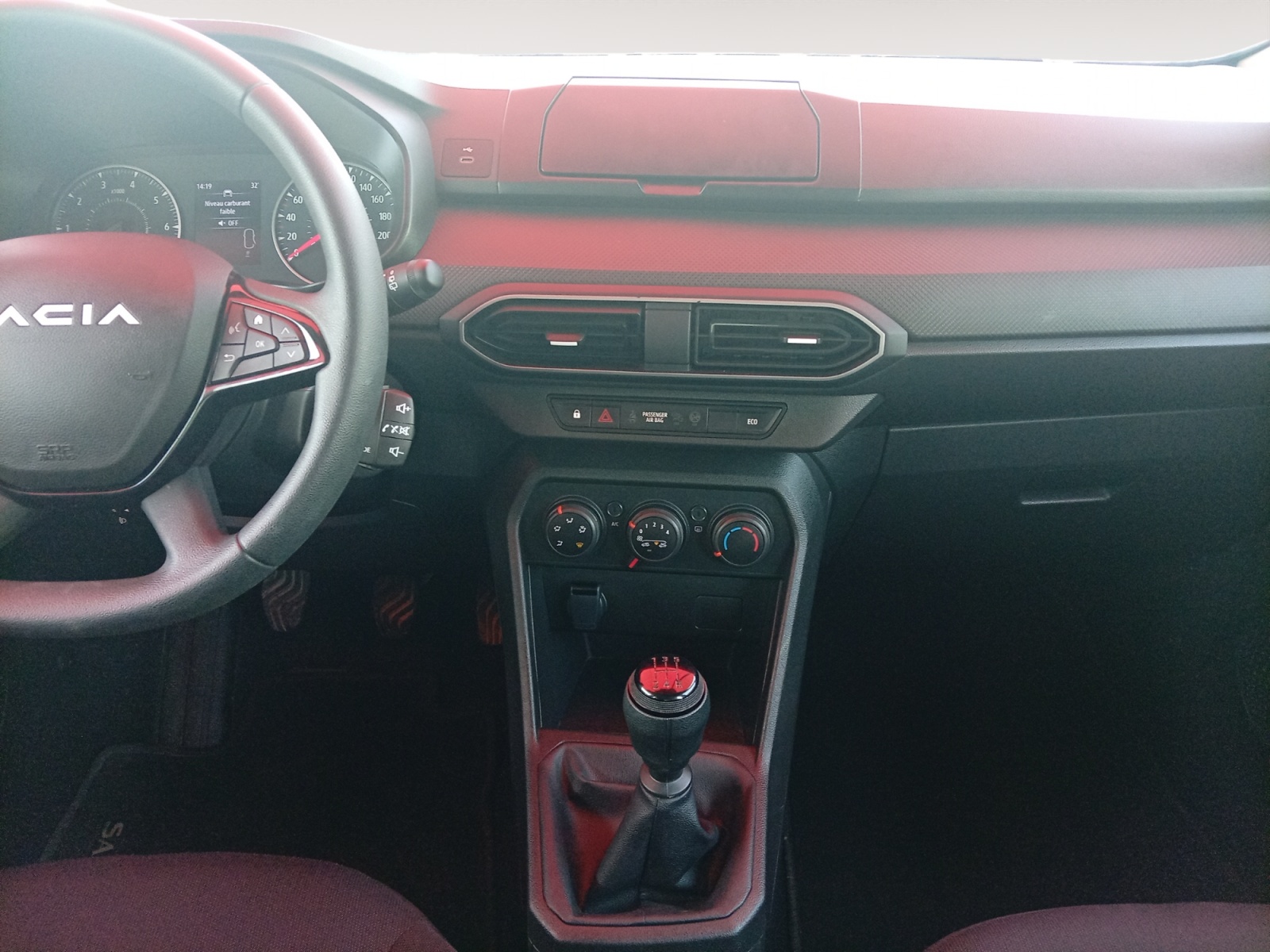 DACIA SANDERO-DACIA SANDERO SANDERO III - PH2 - 1.0 TCE  STREETWAY  ESSENTIEL BVM 100CH-image-8