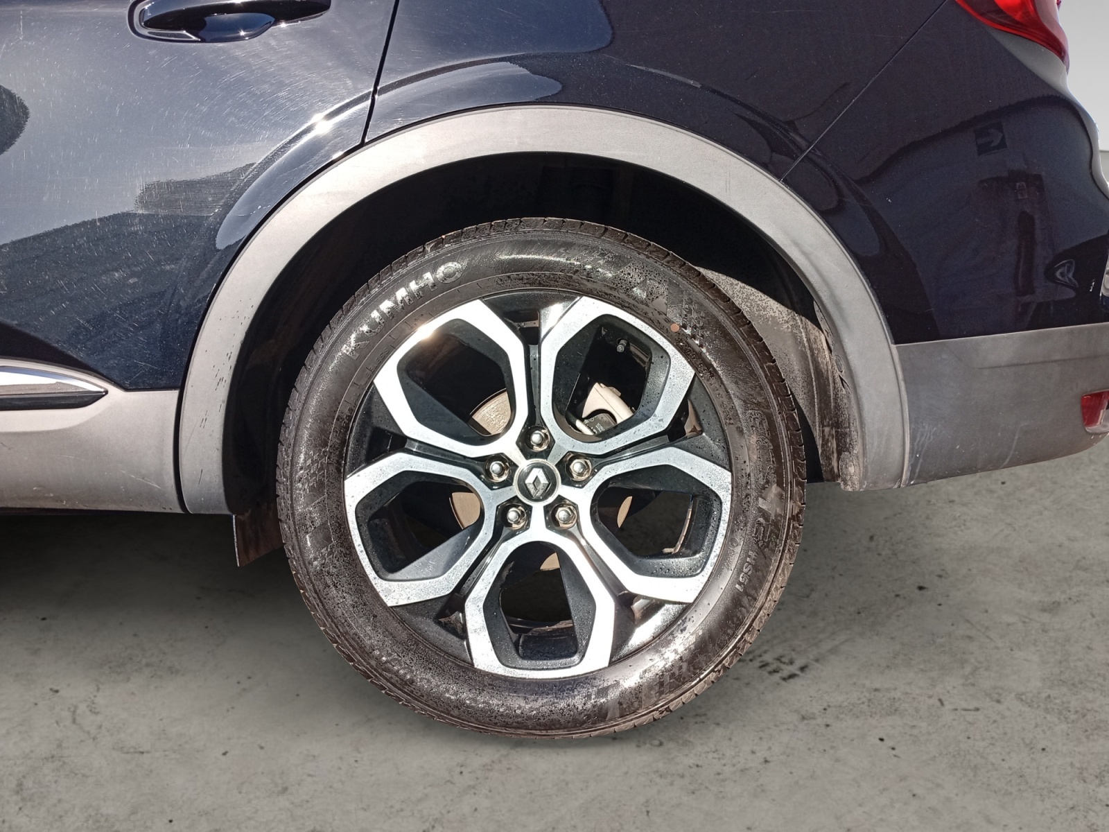 RENAULT ARKANA-RENAULT ARKANA ARKANA I - PH1 - 1.6 E-TECH FULL HYBRID TECHNO BVA 145CH-image-11