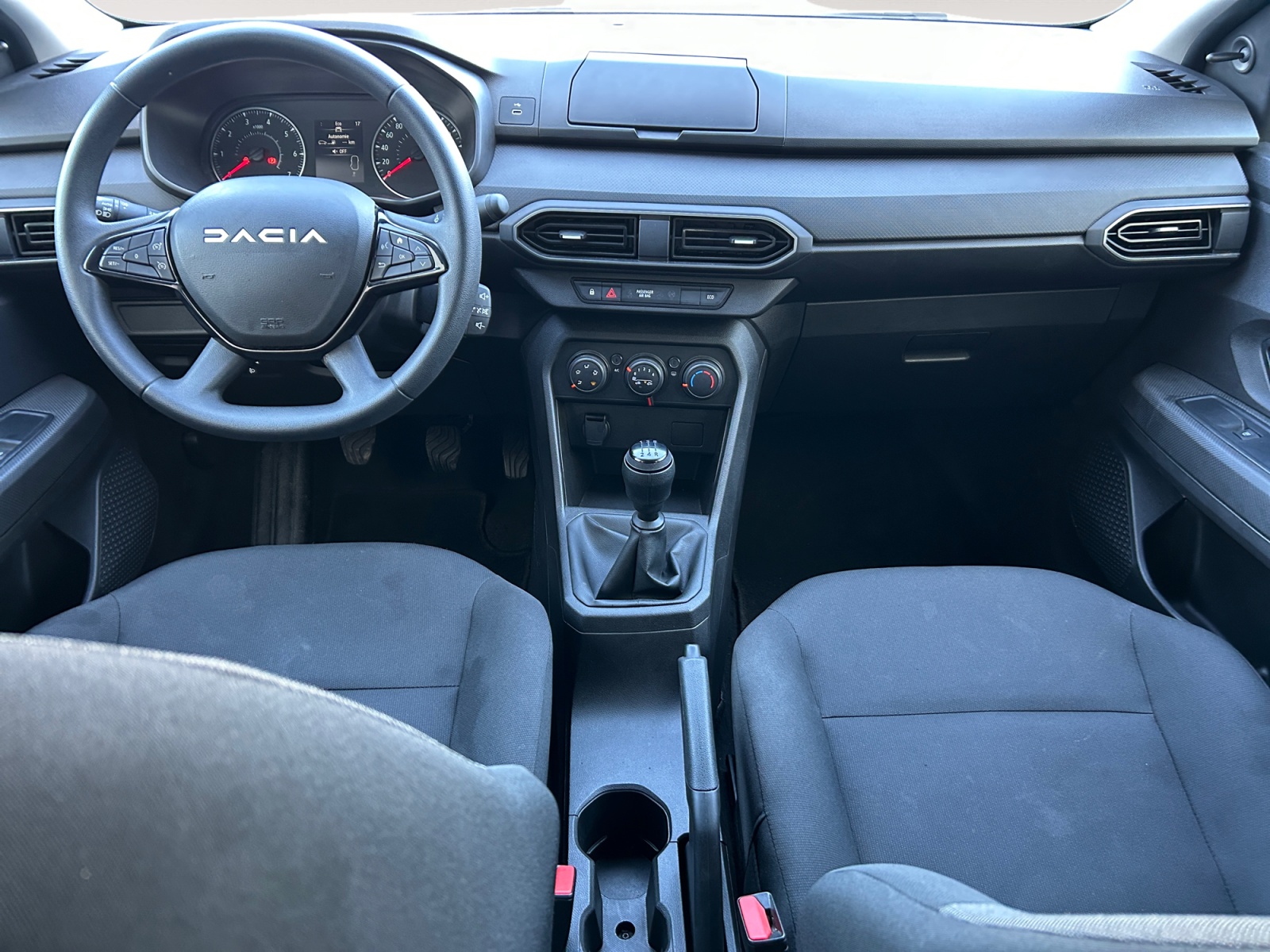 DACIA LOGAN-DACIA LOGAN LOGAN III - PH1 - 1.0 TCE ESSENTIEL BVM 100CH-image-7