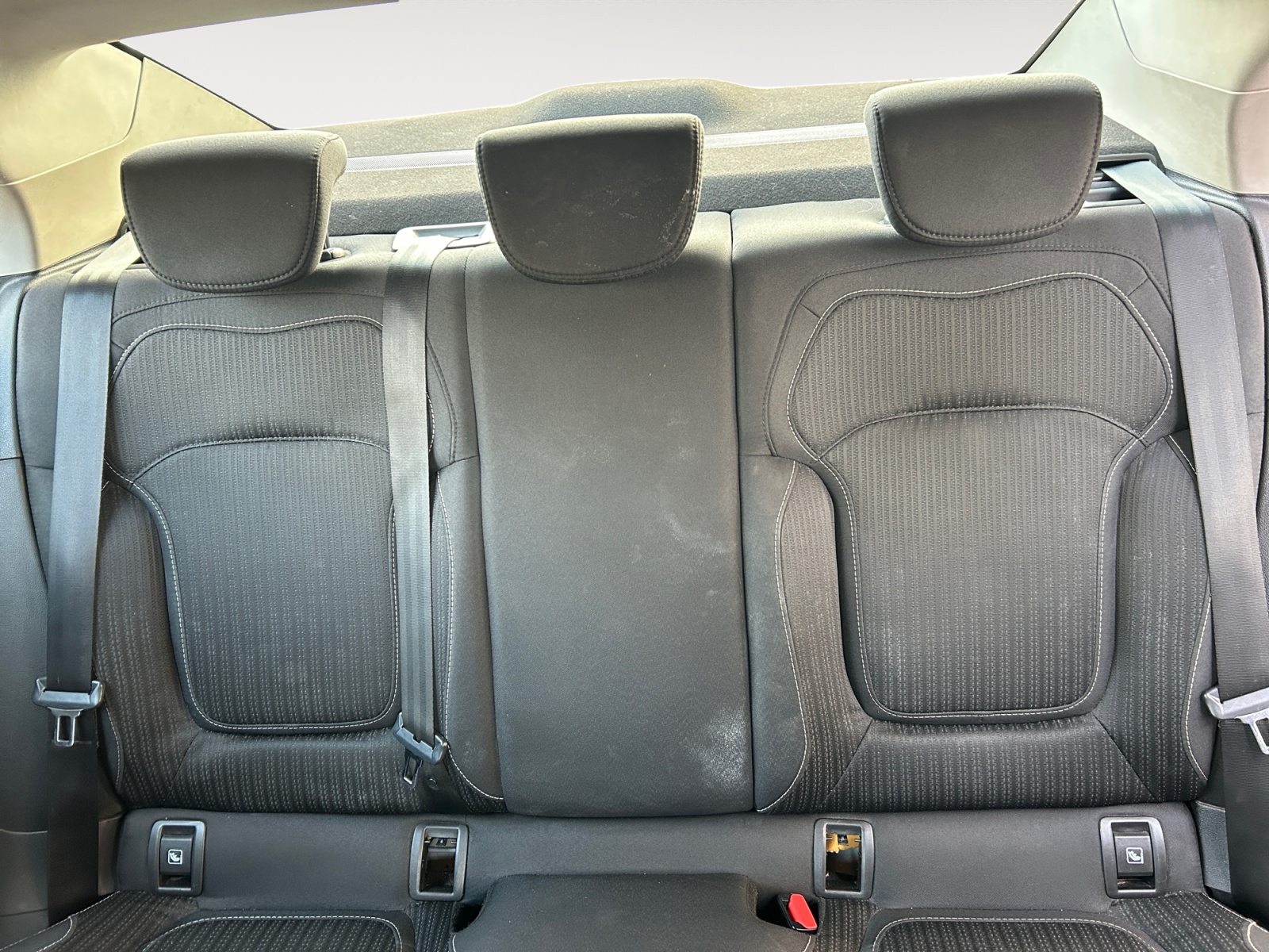 RENAULT MEGANE-RENAULT MEGANE MEGANE SEDAN IV - PH2 - 1.5 DCI AUTHENTIC BVA 114CH-image-10