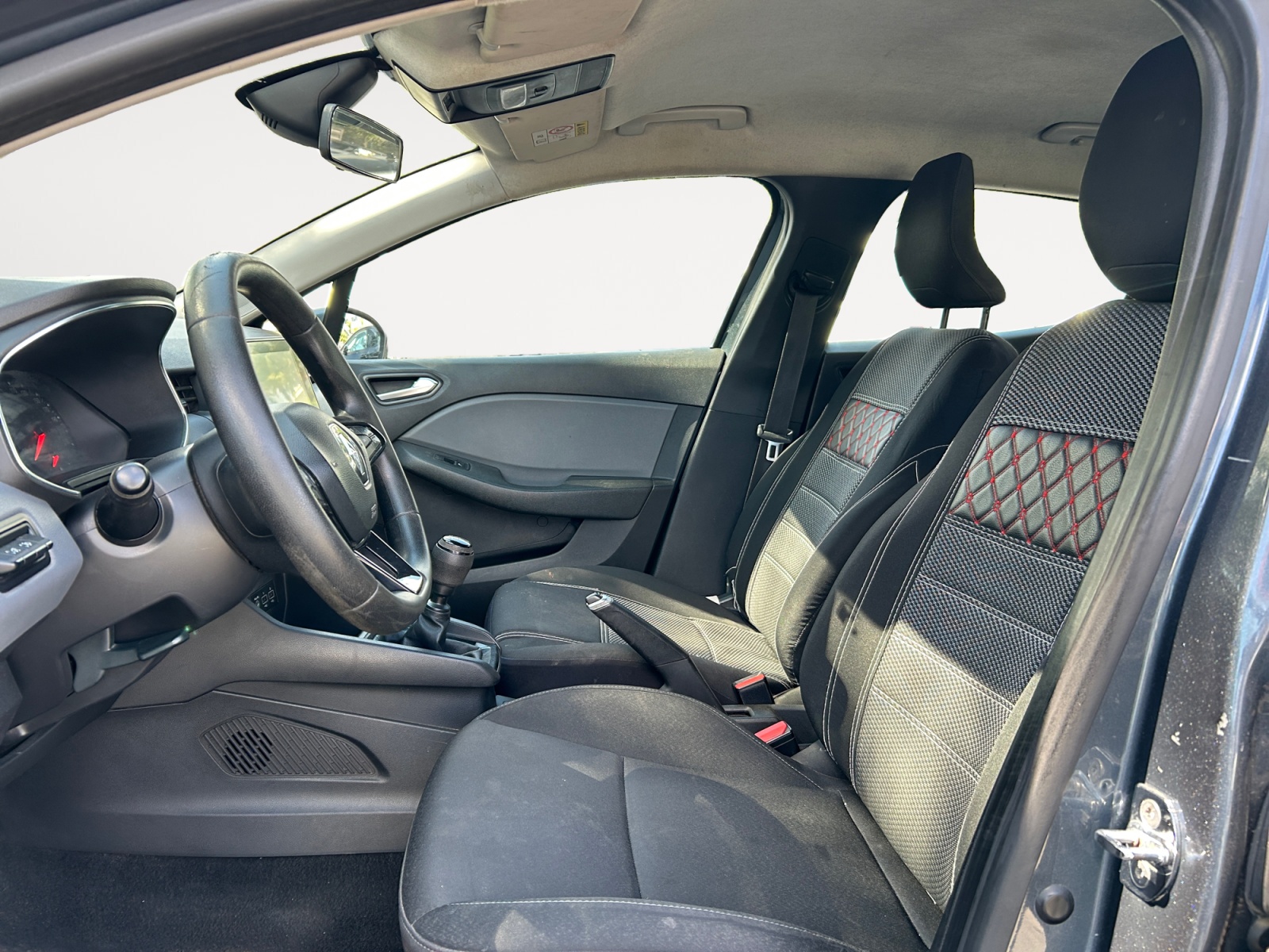 RENAULT CLIO-RENAULT CLIO AUTHENTIC-image-6