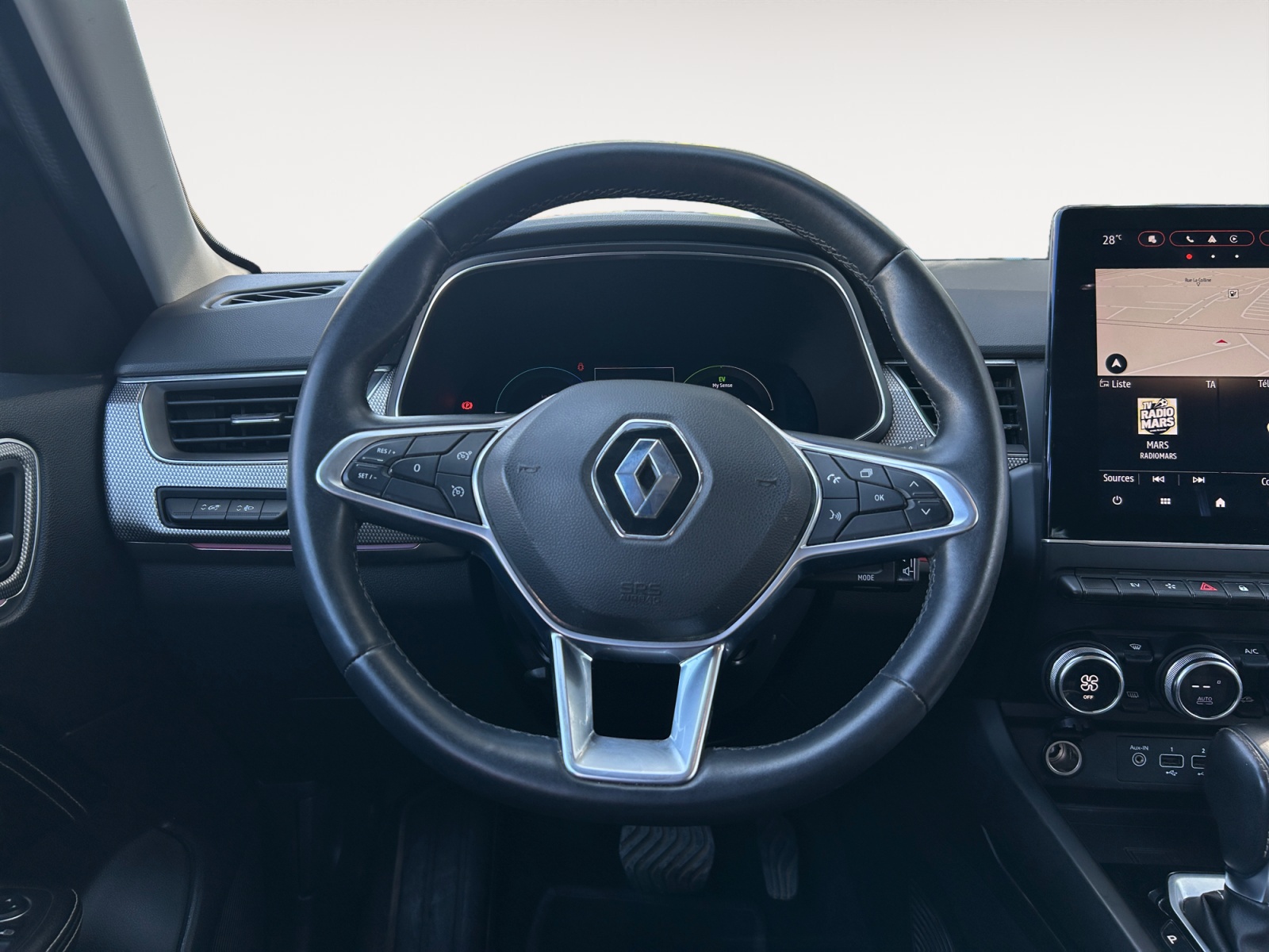 RENAULT ARKANA-RENAULT ARKANA ARKANA I - PH1 - 1.6 E-TECH HEV TECHNO BVA 146CH-image-9