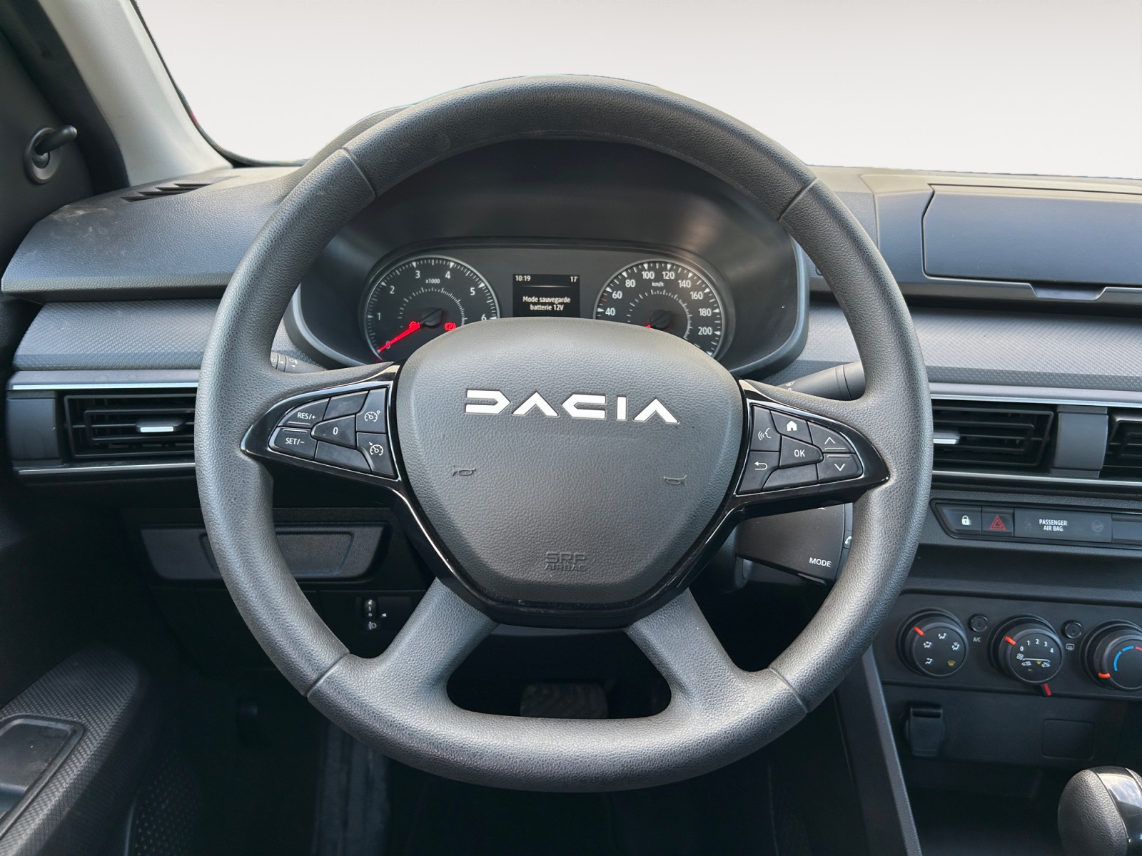 DACIA LOGAN-DACIA LOGAN LOGAN III - PH1 - 1.0 TCE ESSENTIEL CVT 100CH-image-9