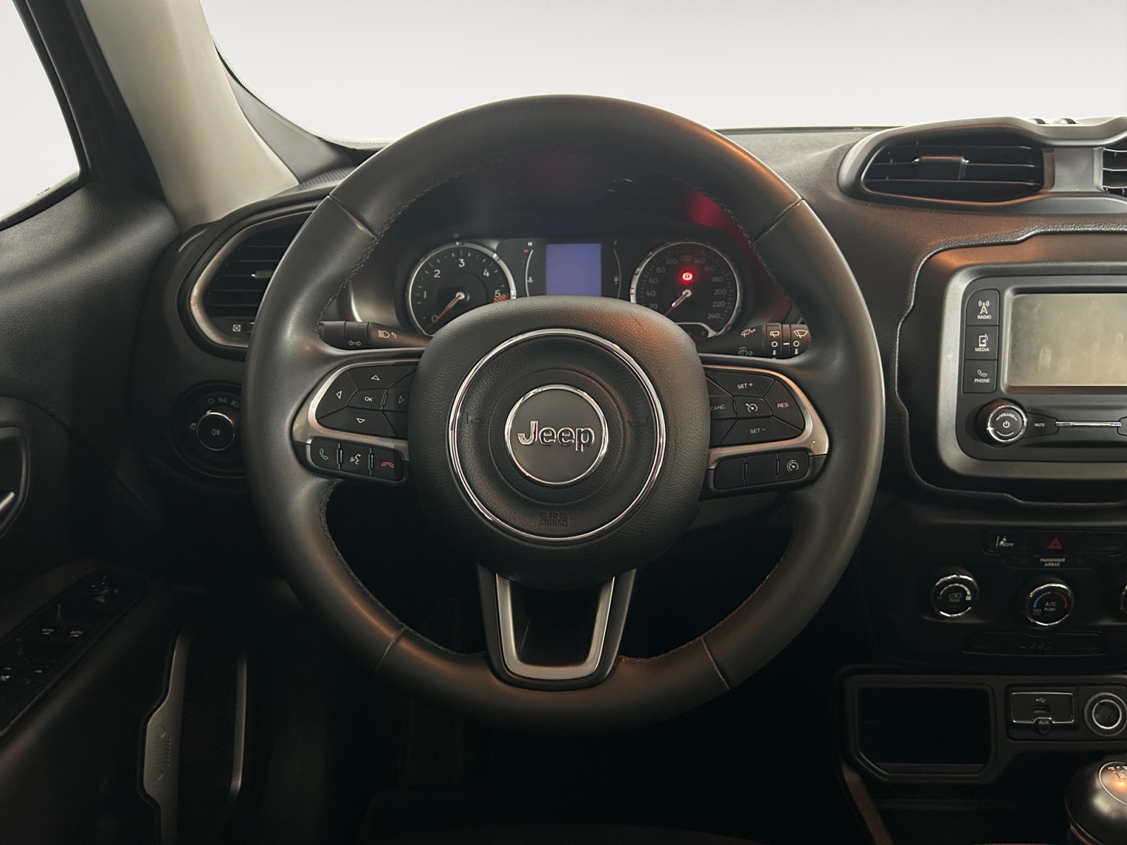 JEEP RENEGADE-JEEP RENEGADE RENEGADE I - PH1 - 1.6 MULTIJET LONGITUDE 4X2 BVM 120CH-image-8