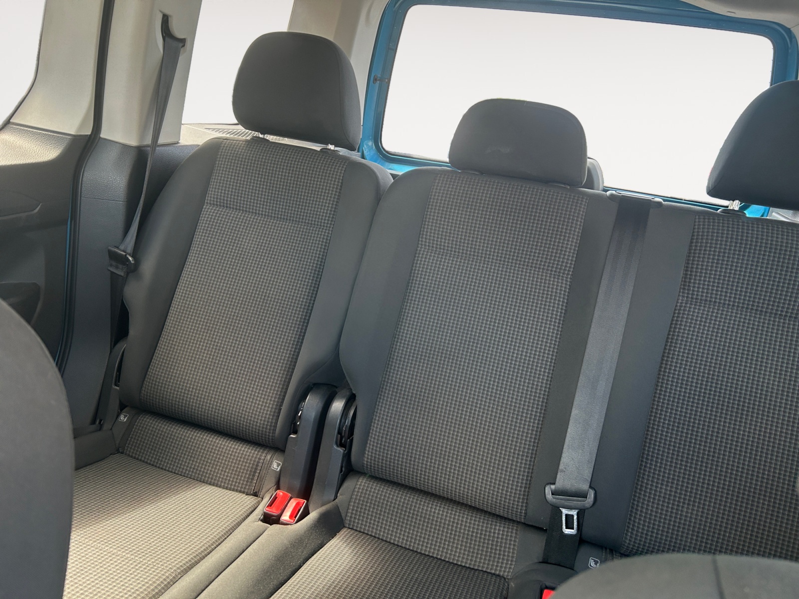 VOLKSWAGEN CADDY-VOLKSWAGEN CADDY CADDY II - PH1 - 1.6 TDI CONFORTLINE 5 PL BVM 102CH-image-11