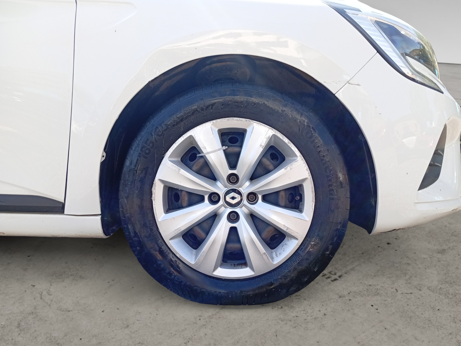 RENAULT CLIO-RENAULT CLIO AUTHENTIC-image-11