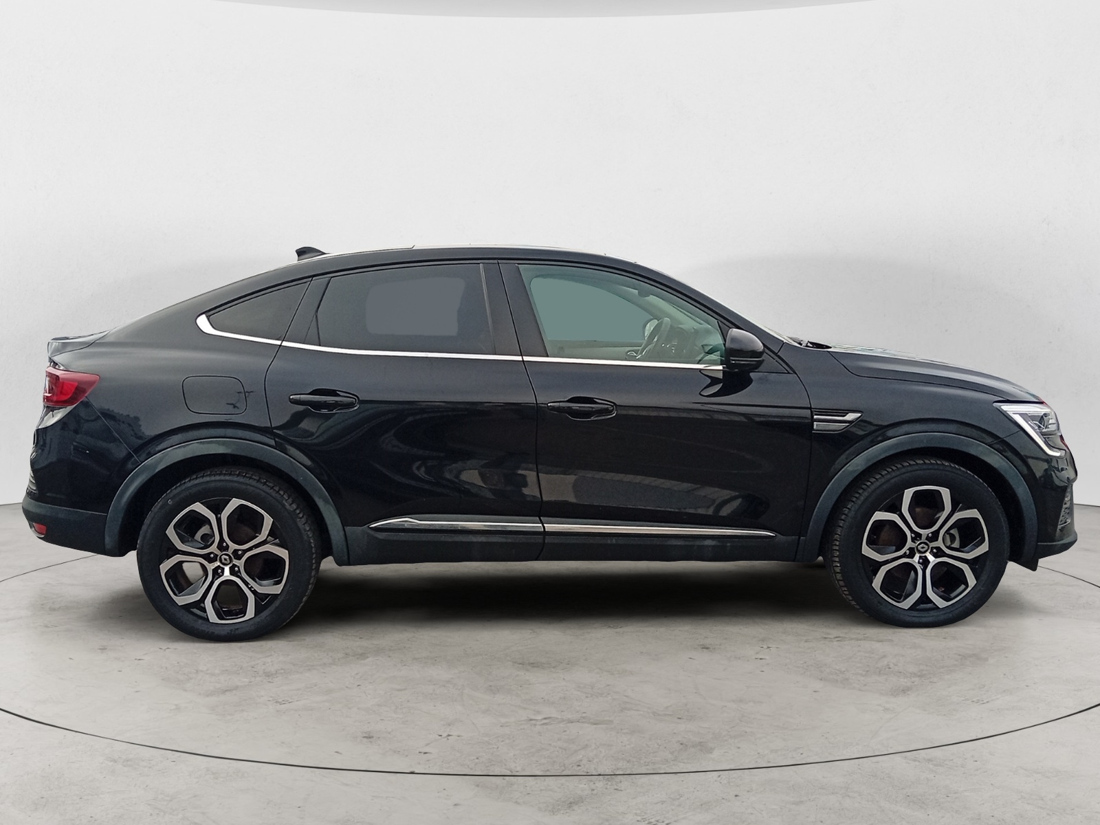 RENAULT ARKANA-RENAULT ARKANA ARKANA I - PH1 - 1.6 E-TECH HEV TECHNO BVA 146CH-image-4