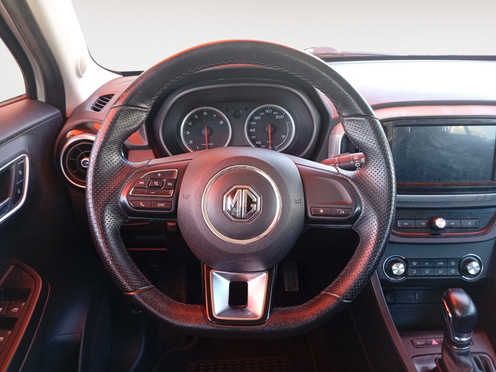 MG MG3-MG MG3 1.5 L AT PREMIUM-image-9