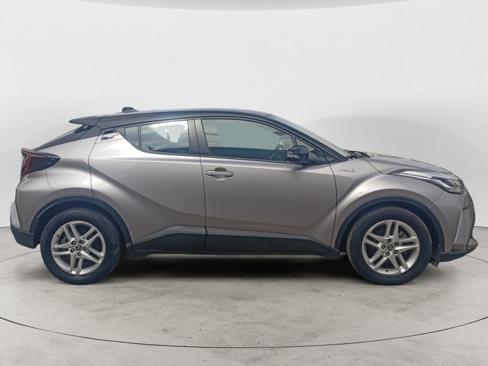 TOYOTA C-HR-TOYOTA C-HR 1.8 HYBRIDE 122 DISTINCTIVE-image-4