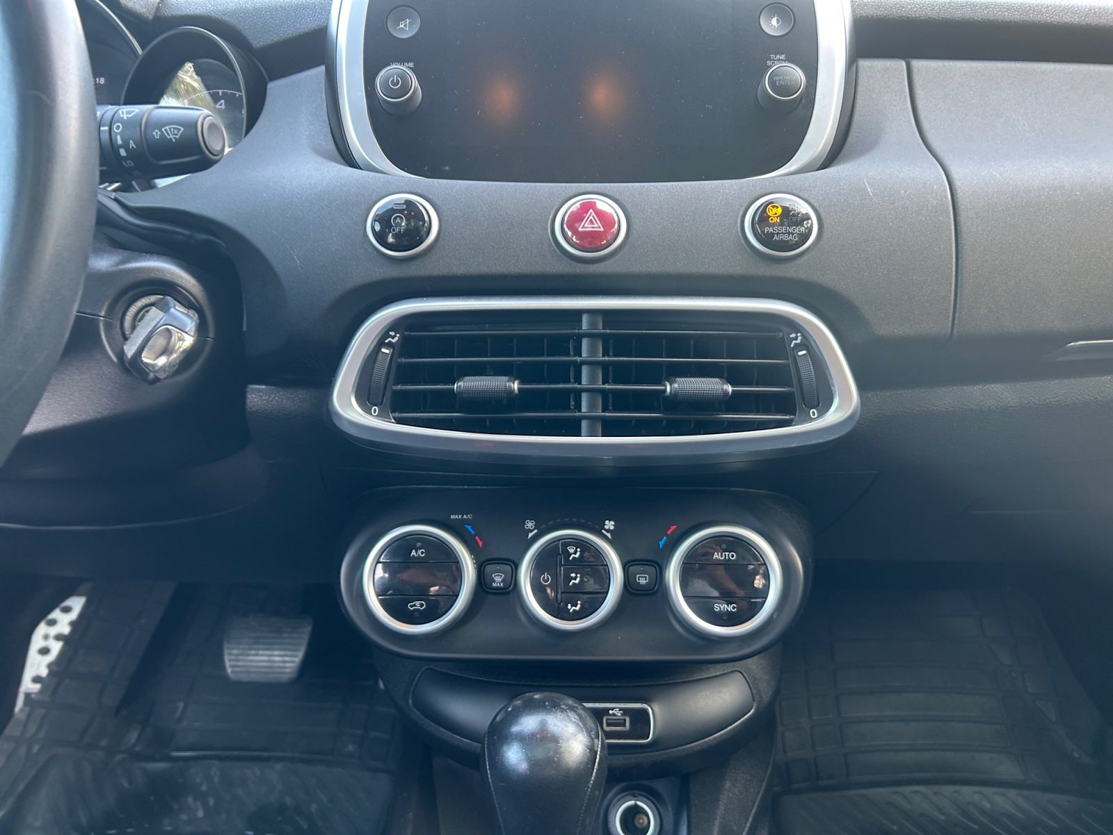 FIAT 500X-FIAT 500X 500X I - PH2 - 1.4 CROSS DCT 140CH-image-8