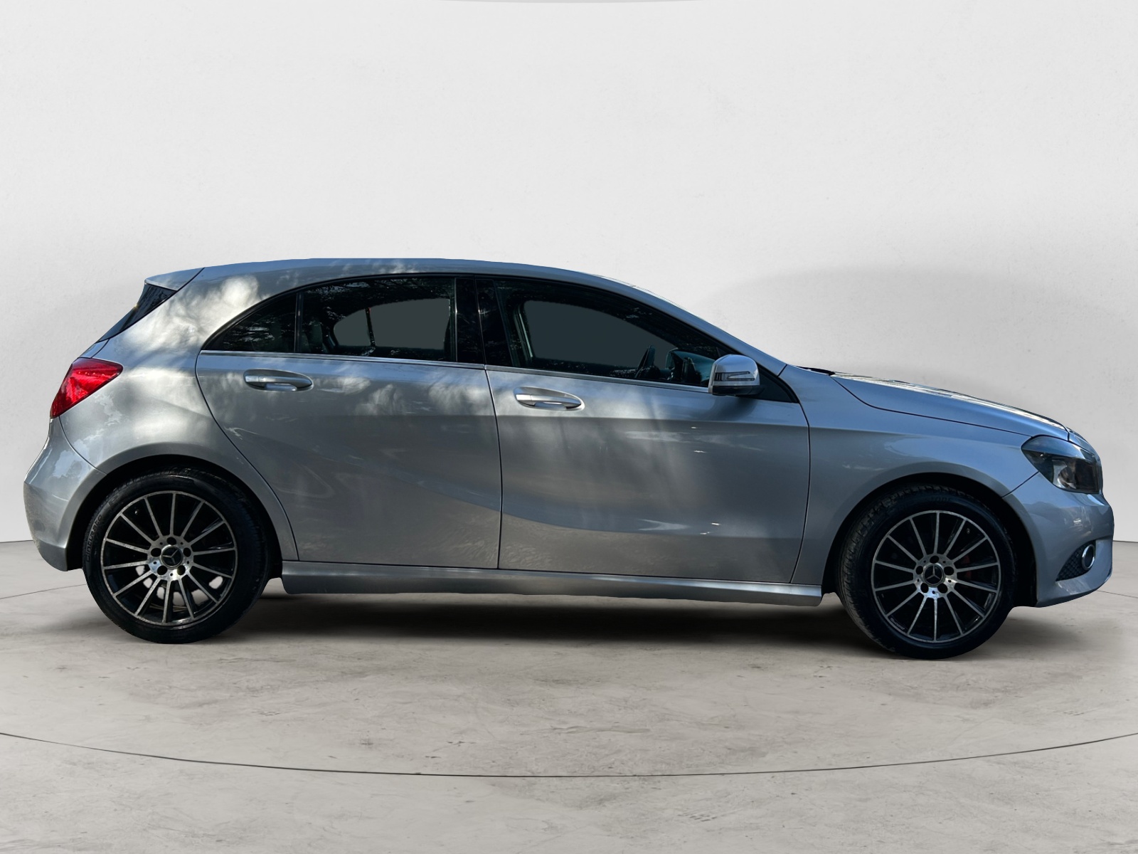 MERCEDES-BENZ CLASSE A-MERCEDES-BENZ CLASSE A CLASSE A II - PH2 - 180 CDI STYLE BVA 109CH-image-4