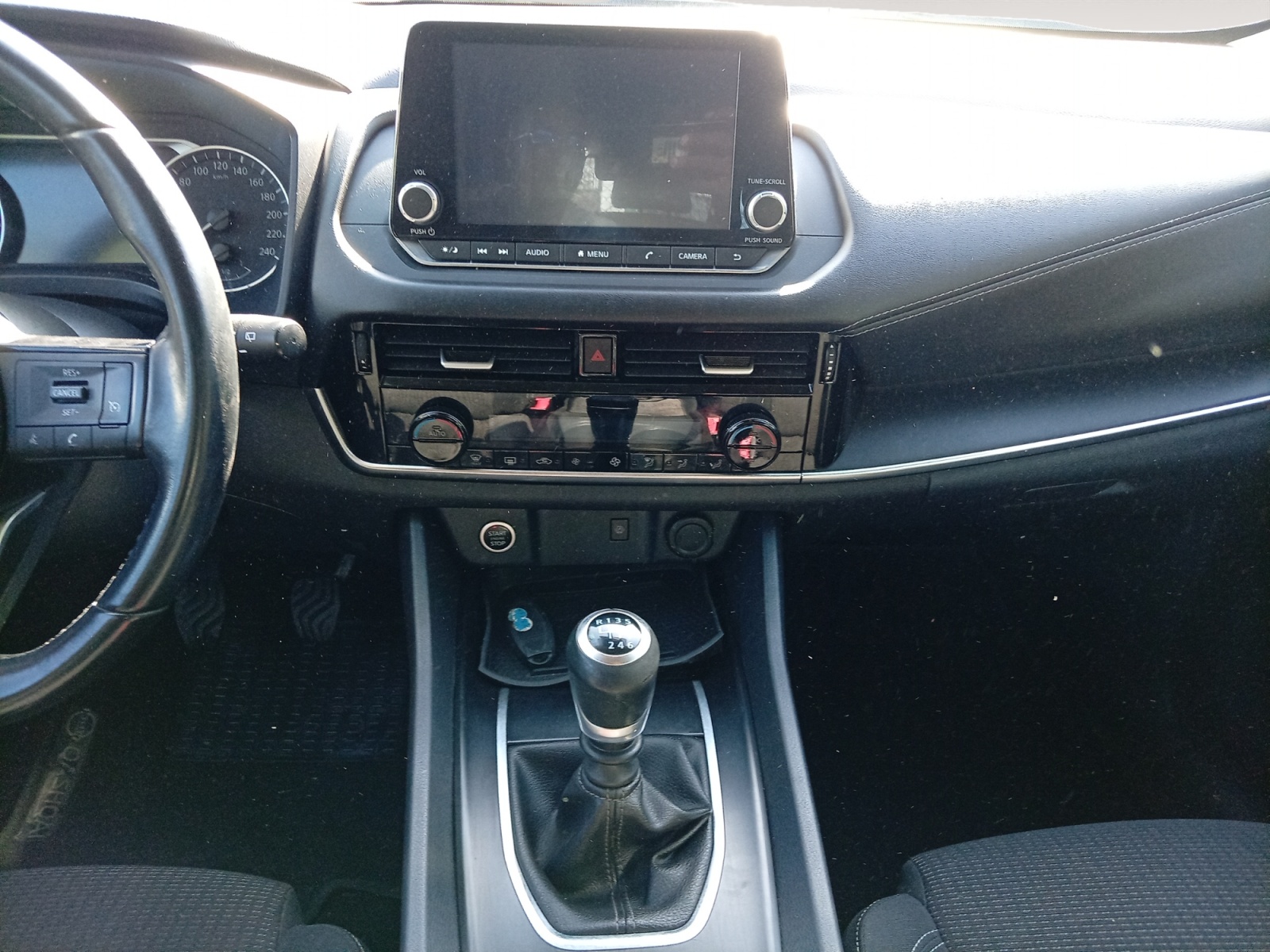 NISSAN QASHQAI-NISSAN QASHQAI QASHQAI III - PH1 - 1.3 L DIG-T N-CONNECTA BI-TON BVM 130CH-image-8
