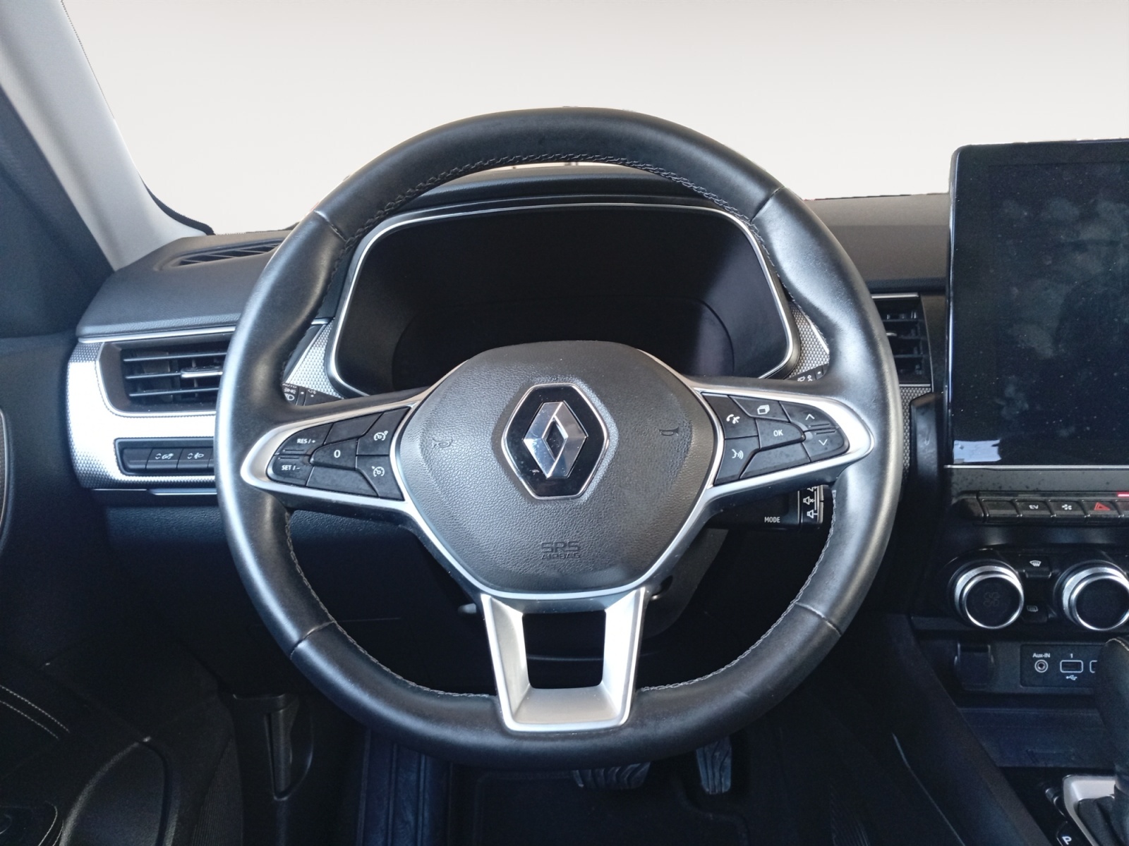 RENAULT ARKANA-RENAULT ARKANA ARKANA I - PH1 - 1.6 E-TECH FULL HYBRID TECHNO BVA 145CH-image-9
