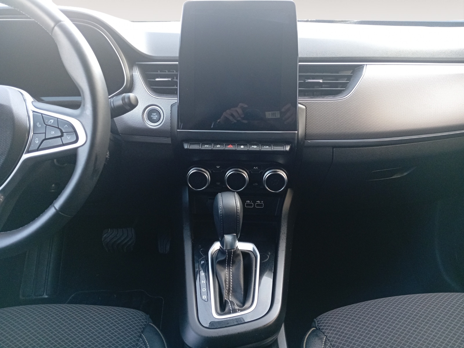 RENAULT ARKANA-RENAULT ARKANA ARKANA I - PH1 - 1.6 E-TECH FULL HYBRID TECHNO BVA 145CH-image-8