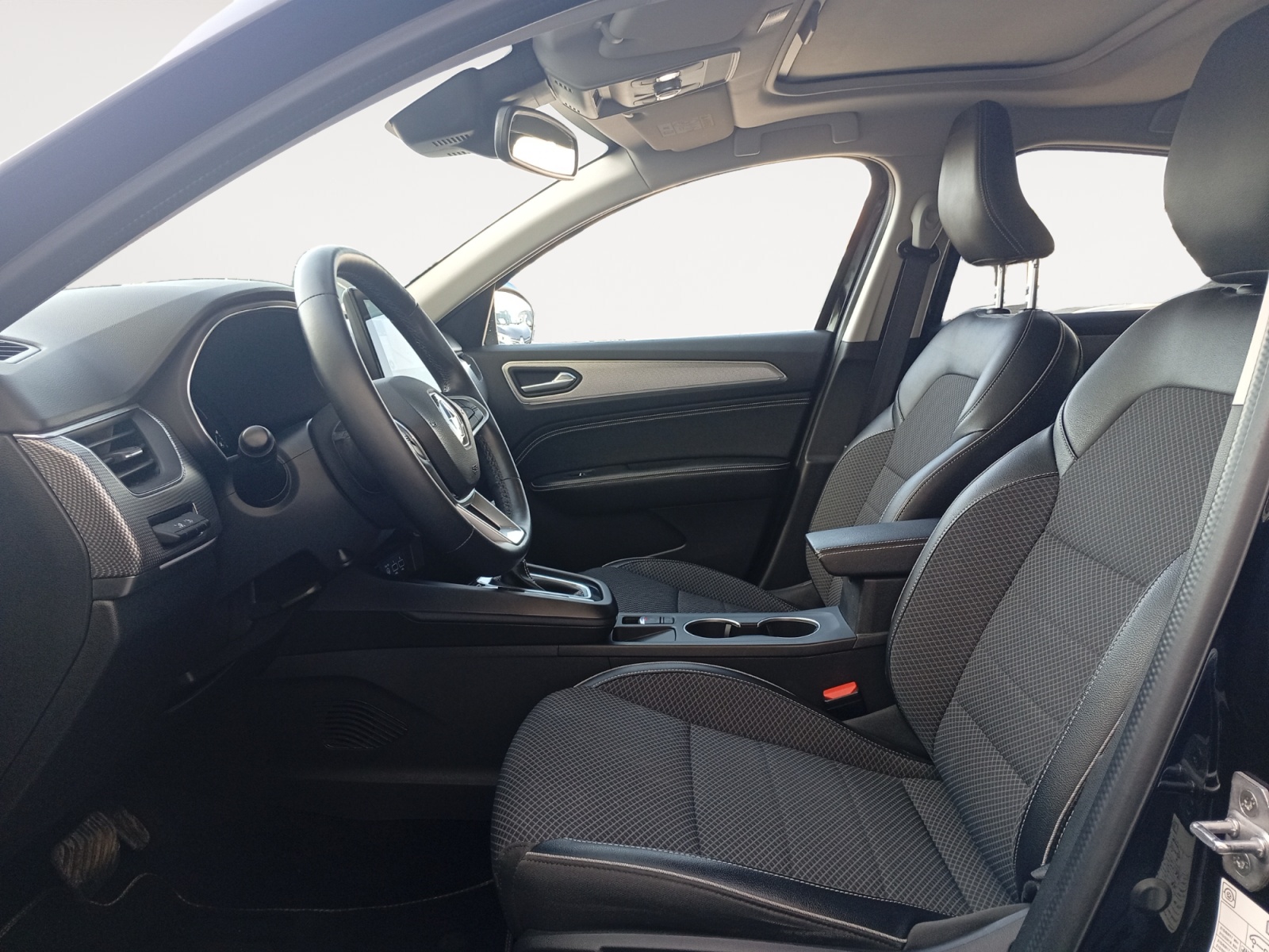 RENAULT ARKANA-RENAULT ARKANA ARKANA I - PH1 - 1.6 E-TECH FULL HYBRID TECHNO BVA 145CH-image-6