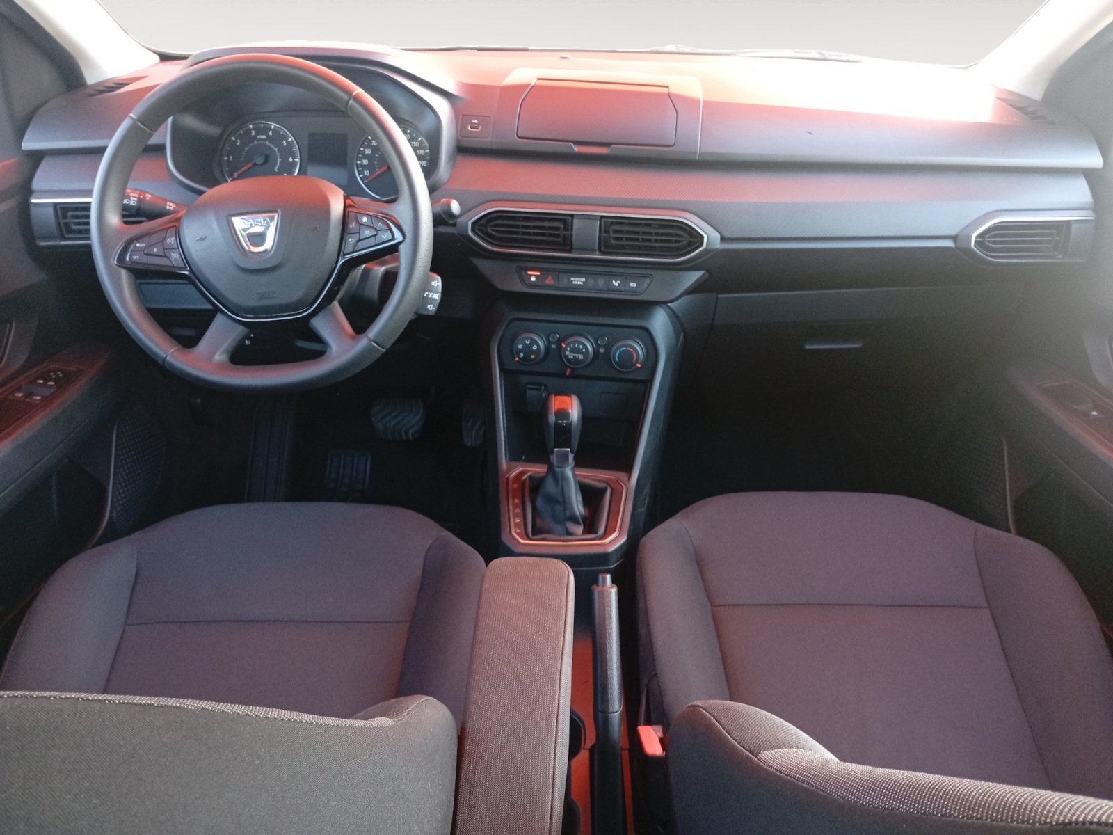 DACIA LOGAN-DACIA LOGAN LOGAN III - PH2 - 1.0 TCE ESSENTIEL CVT 100CH-image-7