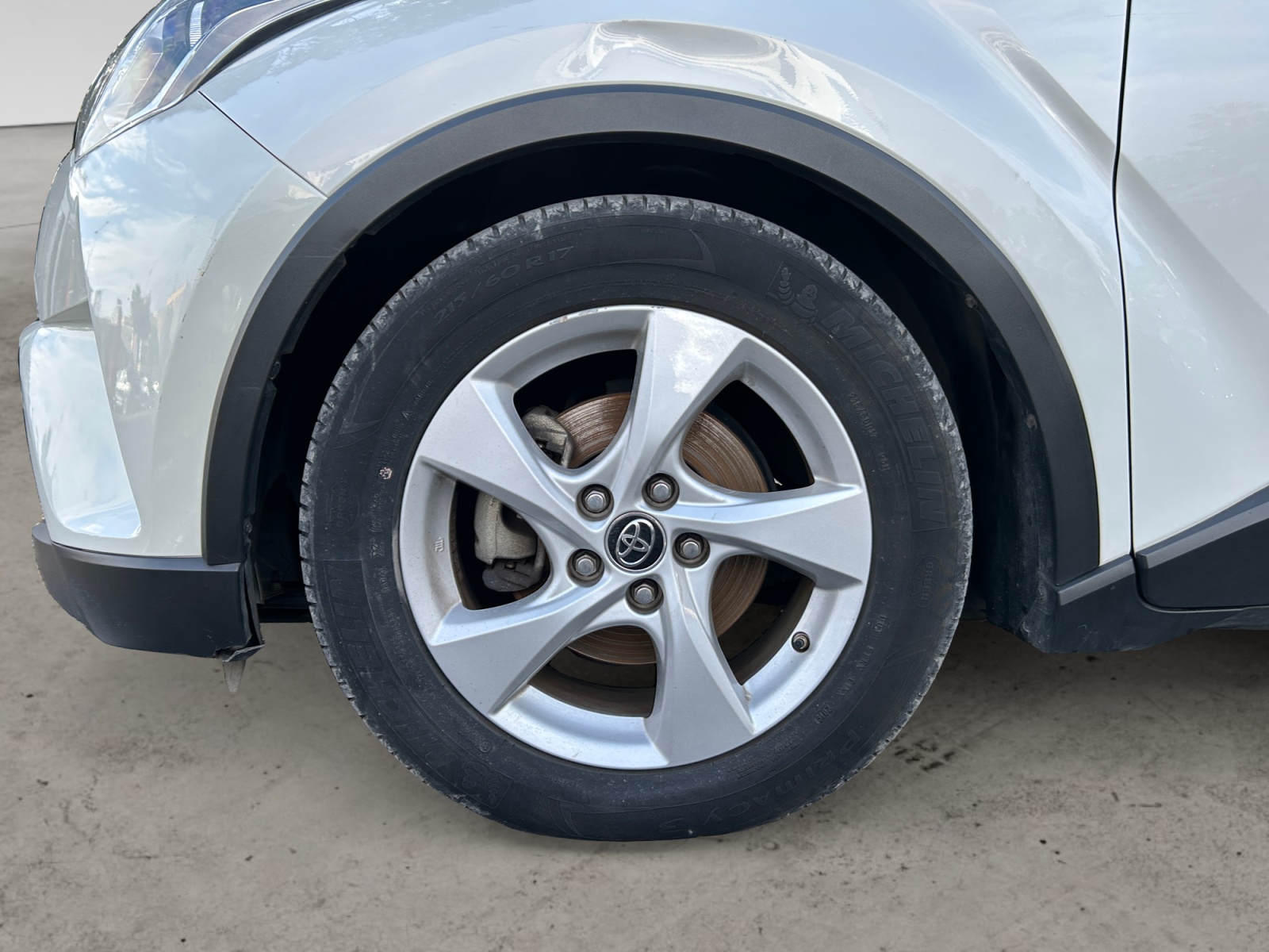 TOYOTA C-HR-TOYOTA C-HR C-HR I - PH1 - DYNAMIC + 2WD CVT 98CH-image-11