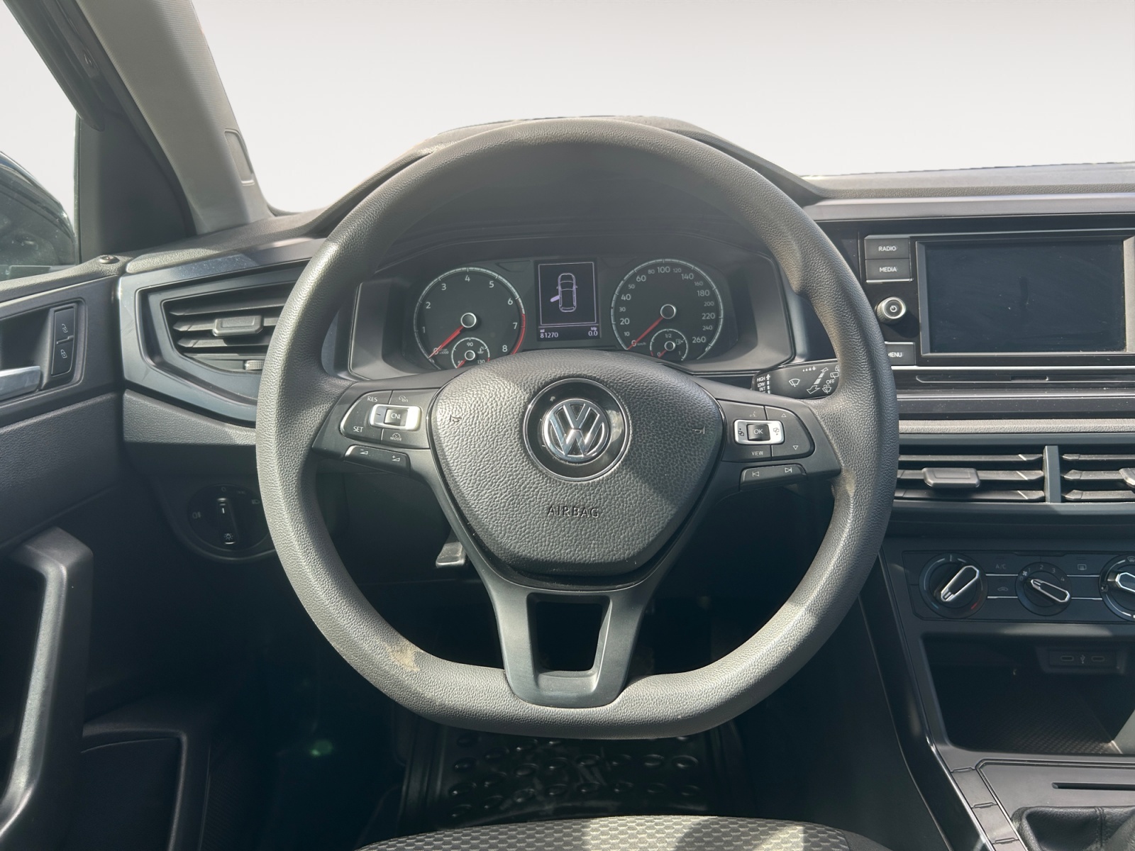 VOLKSWAGEN POLO-VOLKSWAGEN POLO POLO VI - PH1 - 1.0 TRENDLINE BVM 75CH-image-9