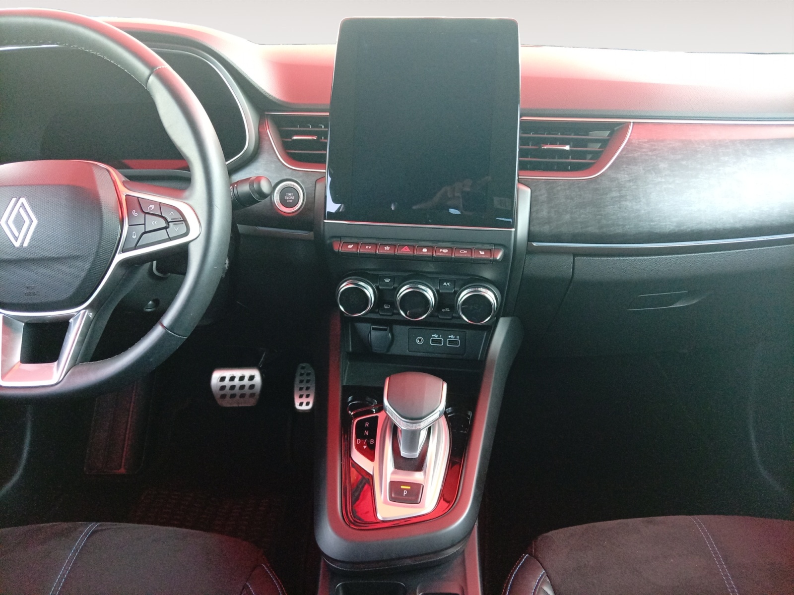 RENAULT ARKANA-RENAULT ARKANA ARKANA I - PH1 - 1.6 E-TECH  HEV ESPRIT ALPINE BVA 145CH-image-8