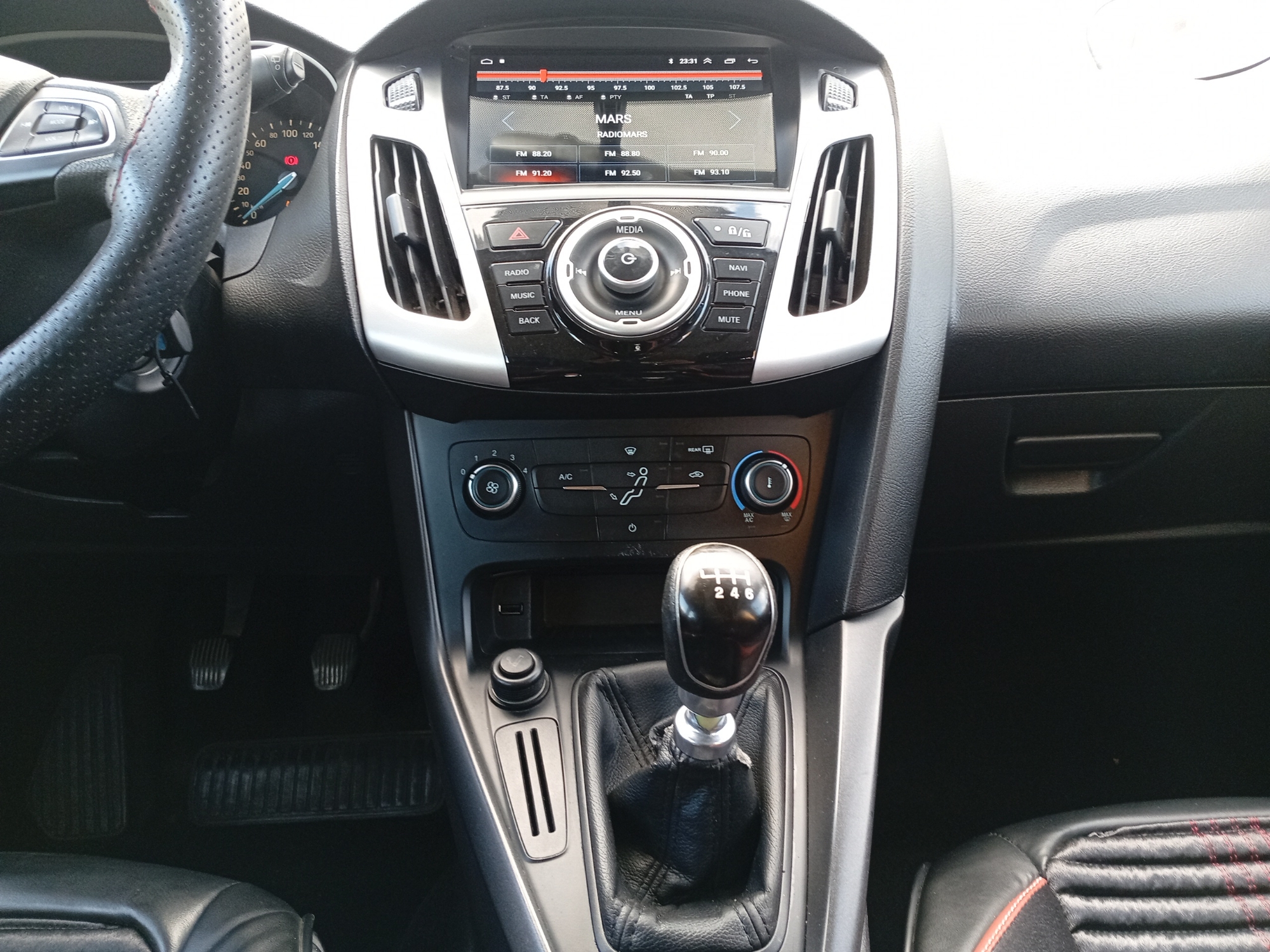 FORD FOCUS-FORD FOCUS 1.0 ECOBOOST 125 TITANIUM-image-8