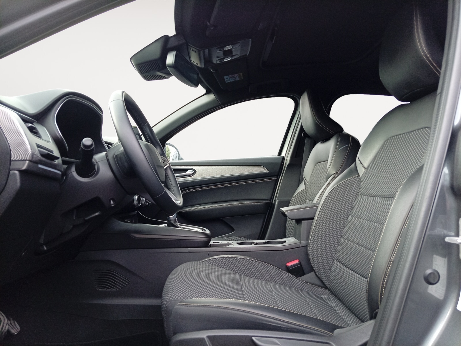 RENAULT ARKANA-RENAULT ARKANA ARKANA I - PH1 - 1.6 E-TECH  HEV ESPRIT ALPINE BVA 145CH-image-6