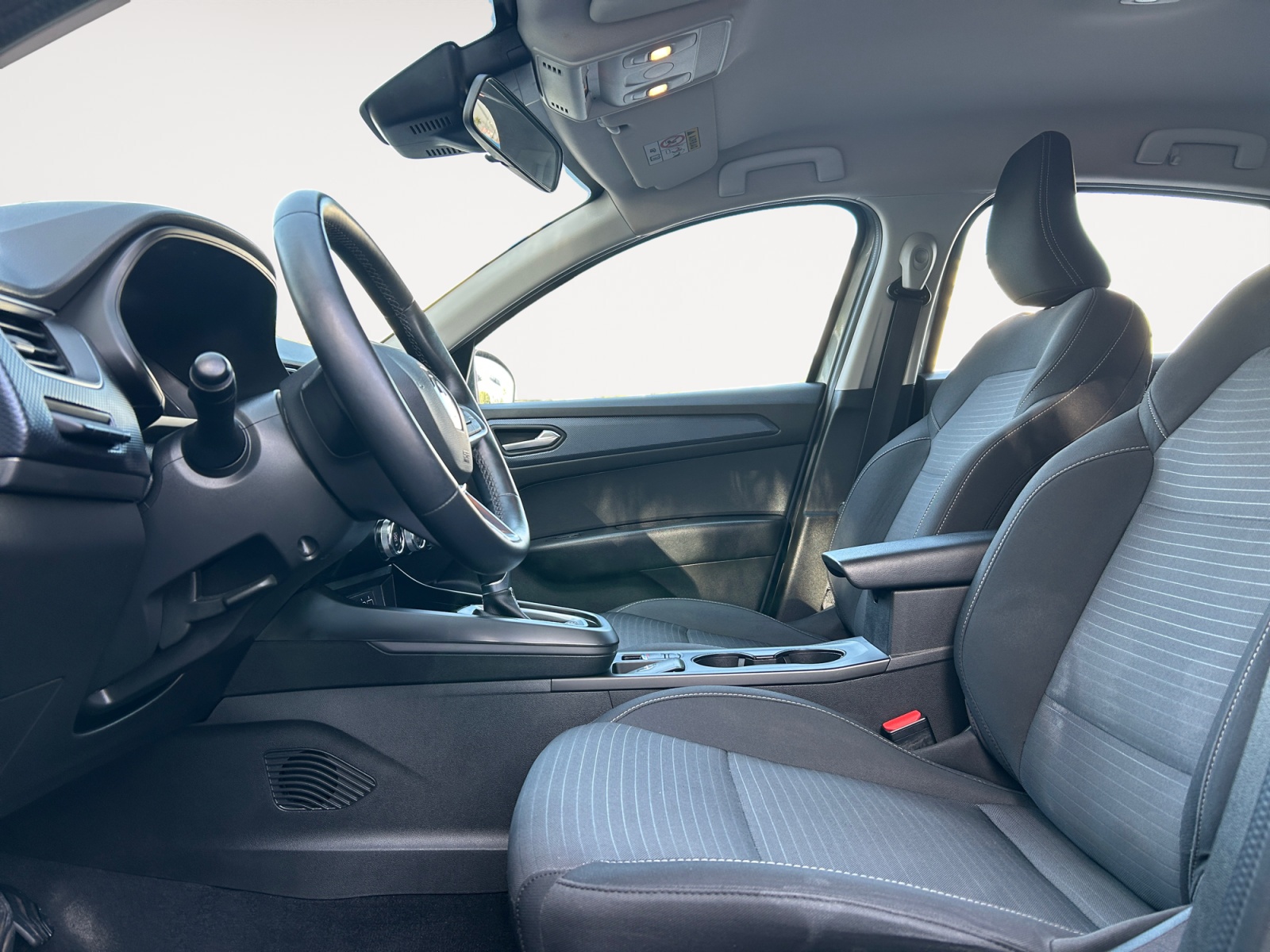 RENAULT ARKANA-RENAULT ARKANA ARKANA I - PH1 - 1.6 E-TECH FULL HYBRID EQUILIBRE BVA 145CH-image-6