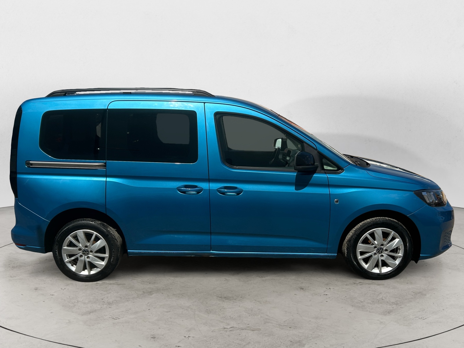 VOLKSWAGEN CADDY-VOLKSWAGEN CADDY CADDY II - PH1 - 1.6 TDI CONFORTLINE 5 PL BVM 102CH-image-4