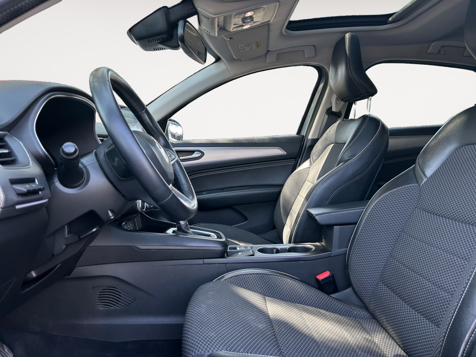 RENAULT ARKANA-RENAULT ARKANA ARKANA I - PH1 - 1.6 E-TECH HEV TECHNO BVA 146CH-image-6