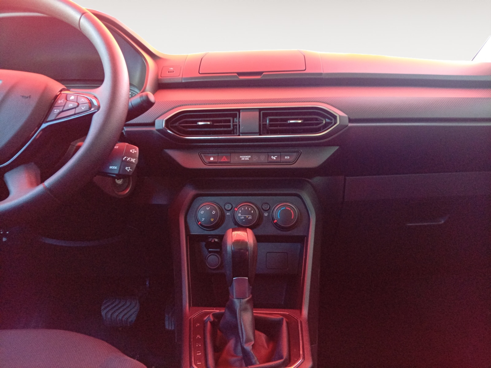 DACIA LOGAN-DACIA LOGAN LOGAN III - PH1 - 1.0 TCE EXPRESSION CVT 100CH-image-8