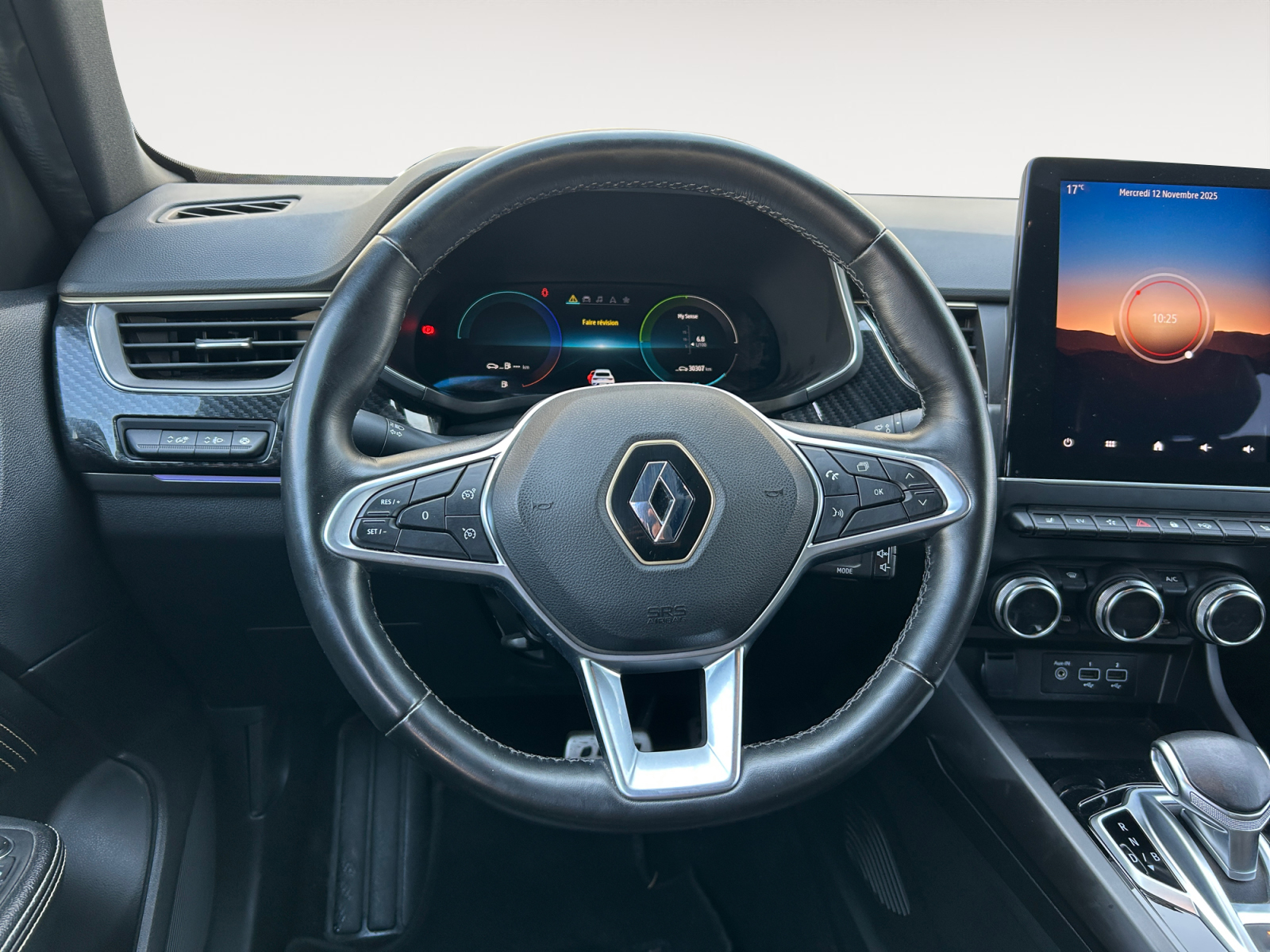 RENAULT ARKANA-RENAULT ARKANA ARKANA I - PH1 - 1.6 E-TECH  HEV ESPRIT ALPINE BVA 145CH-image-9