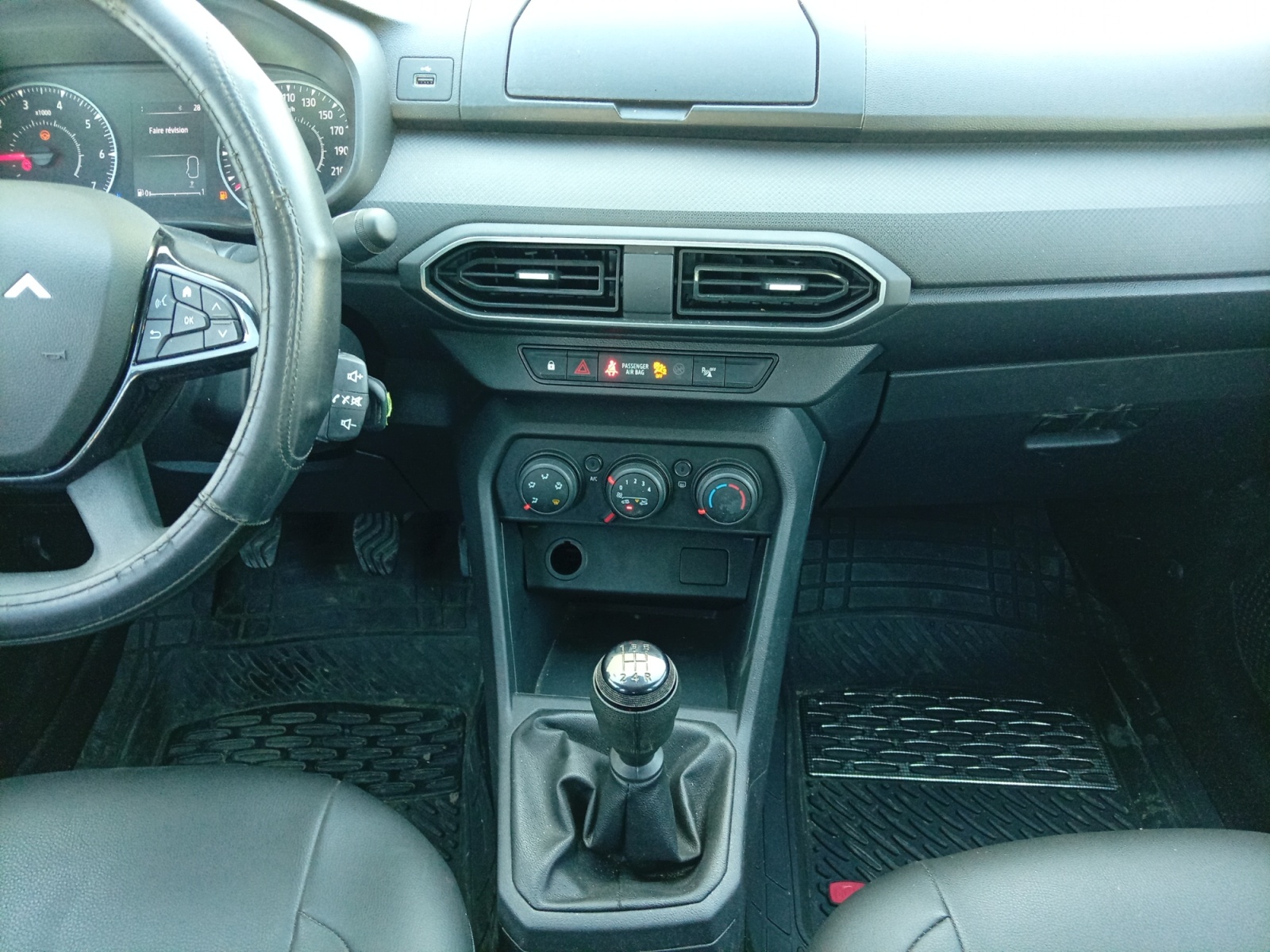 DACIA LOGAN-DACIA LOGAN LOGAN III - PH1 - 1.5 DCI  EXPRESSION BVM 95CH-image-8