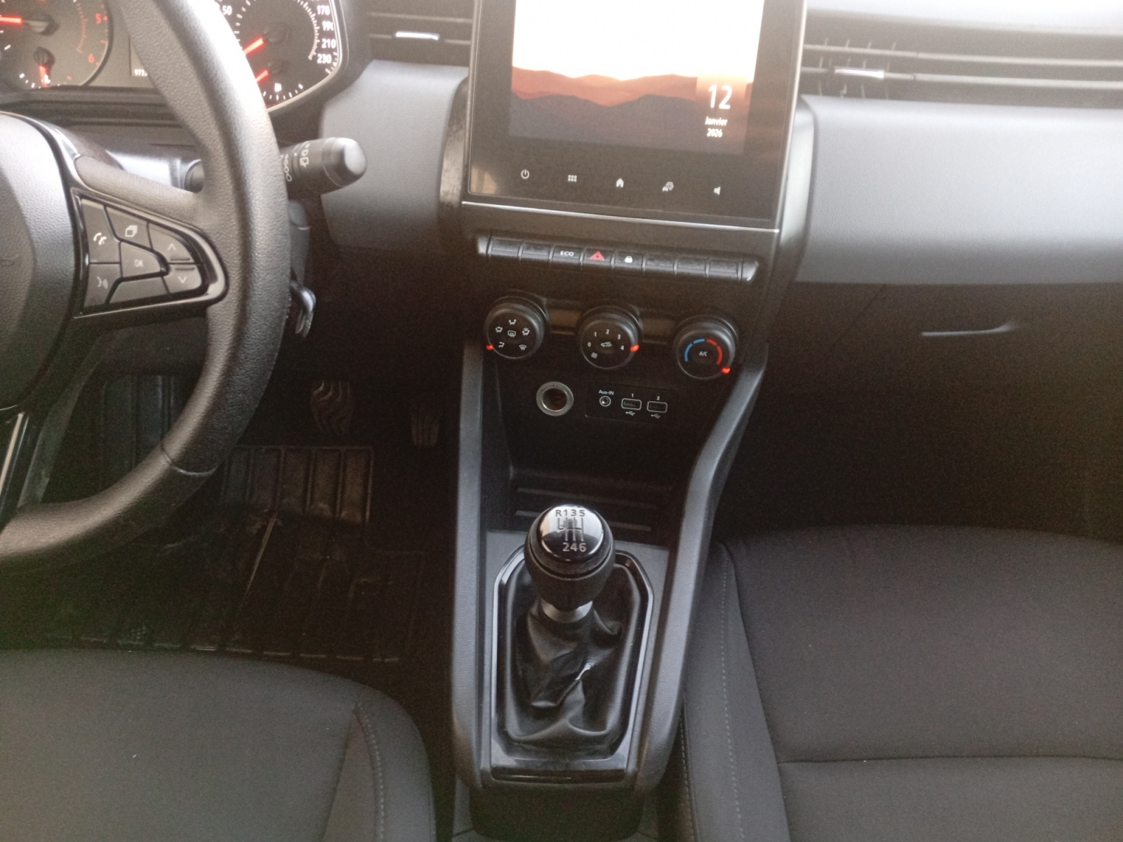 RENAULT CLIO-RENAULT CLIO CLIO V - PH2 - 1.5 DCI AUTHENTIC BVM 115CH-image-8