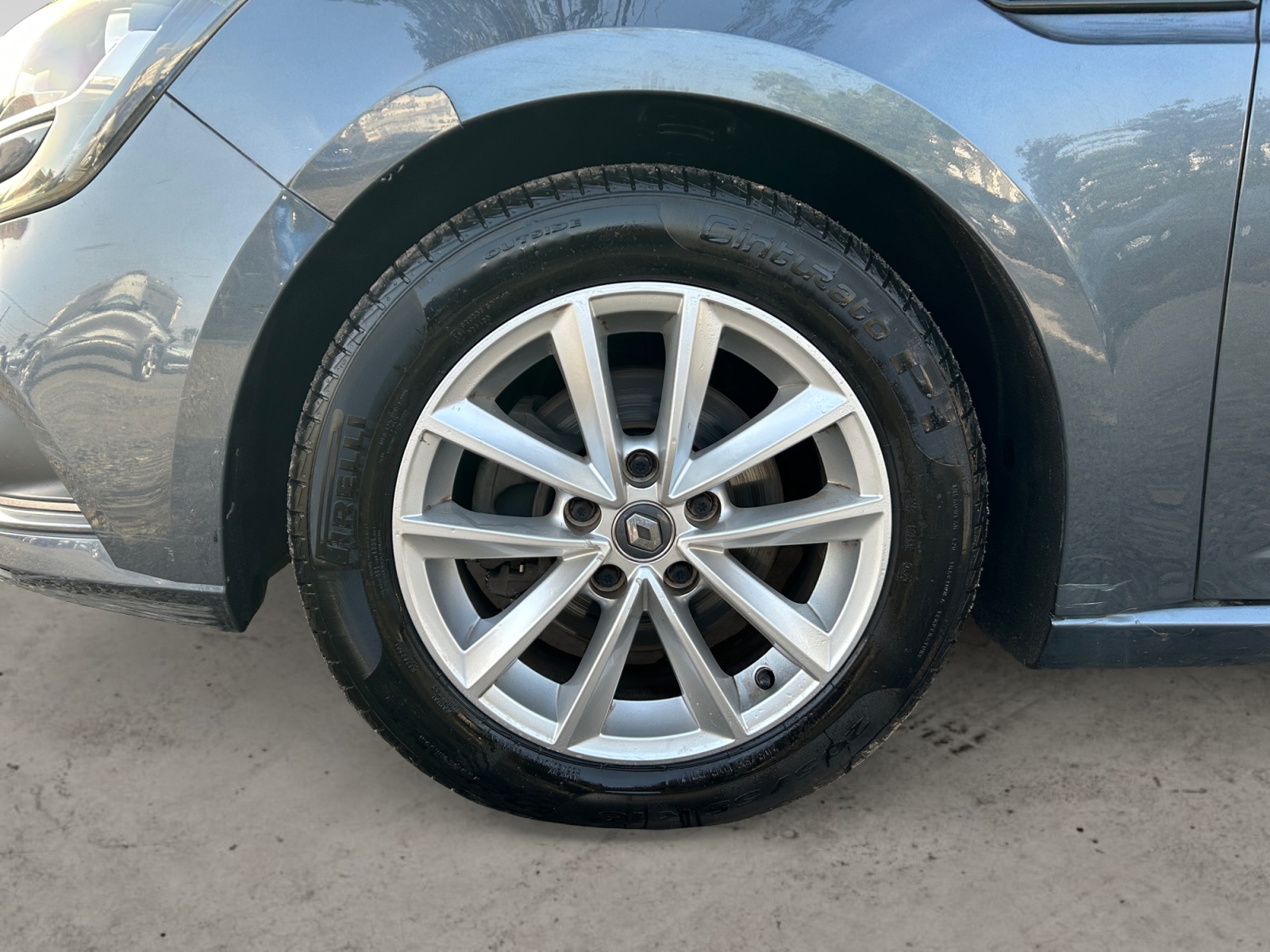 RENAULT MEGANE-RENAULT MEGANE MEGANE SEDAN IV - PH2 - 1.5 DCI AUTHENTIC BVA 114CH-image-11