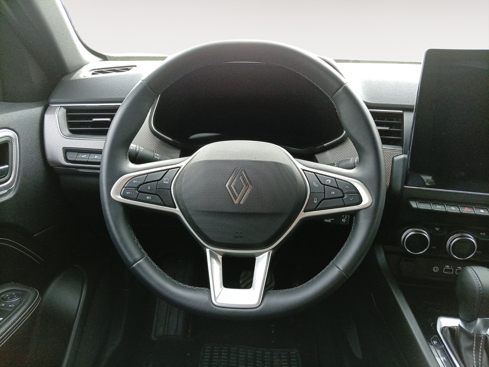 RENAULT ARKANA-RENAULT ARKANA ARKANA I - PH1 - 1.6 E-TECH HEV TECHNO BVA 146CH-image-9