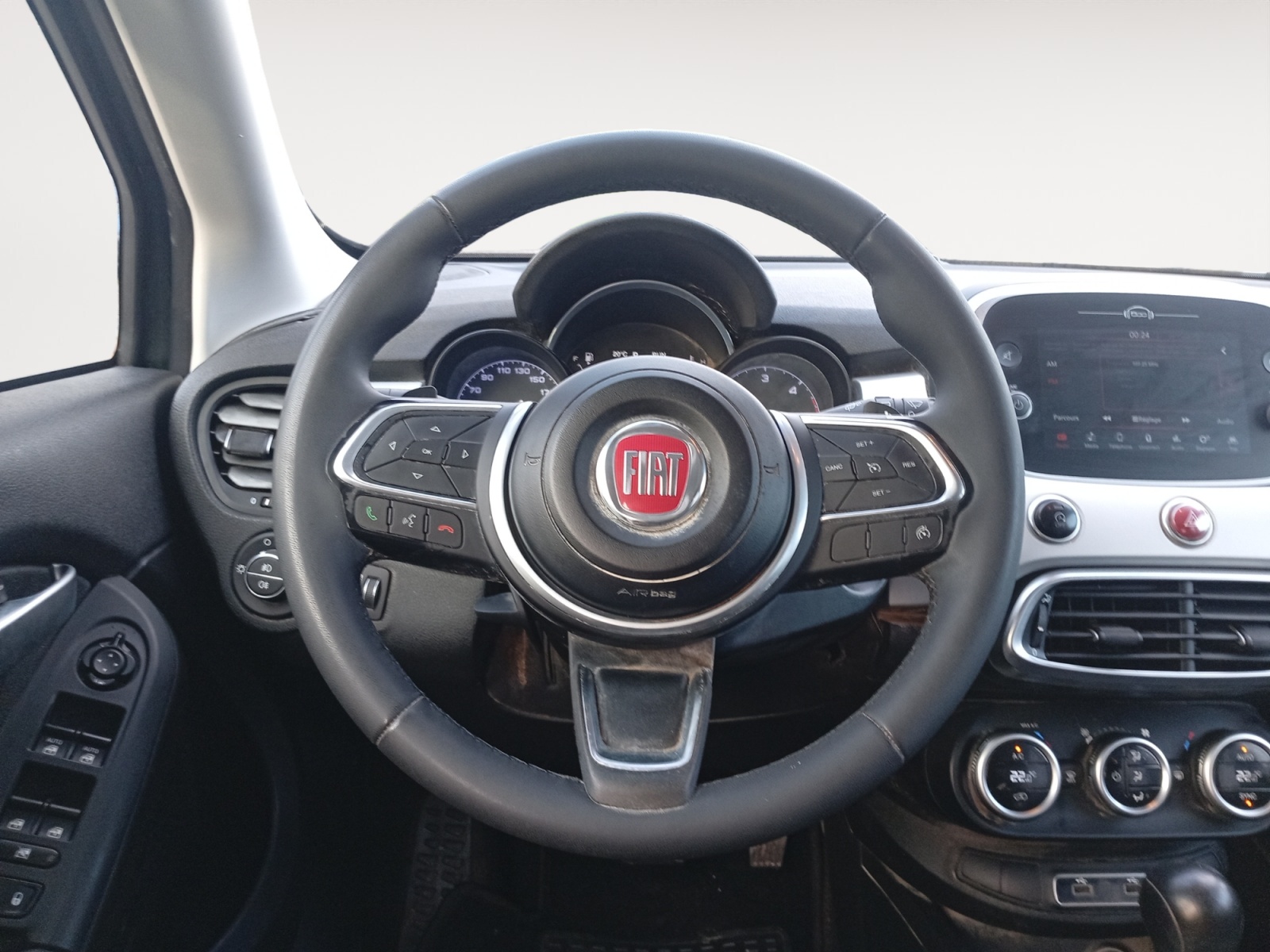 FIAT 500X-FIAT 500X 500X I - PH1 - 1.6 MULTIJET 16V CROSS BVA 120CH-image-9