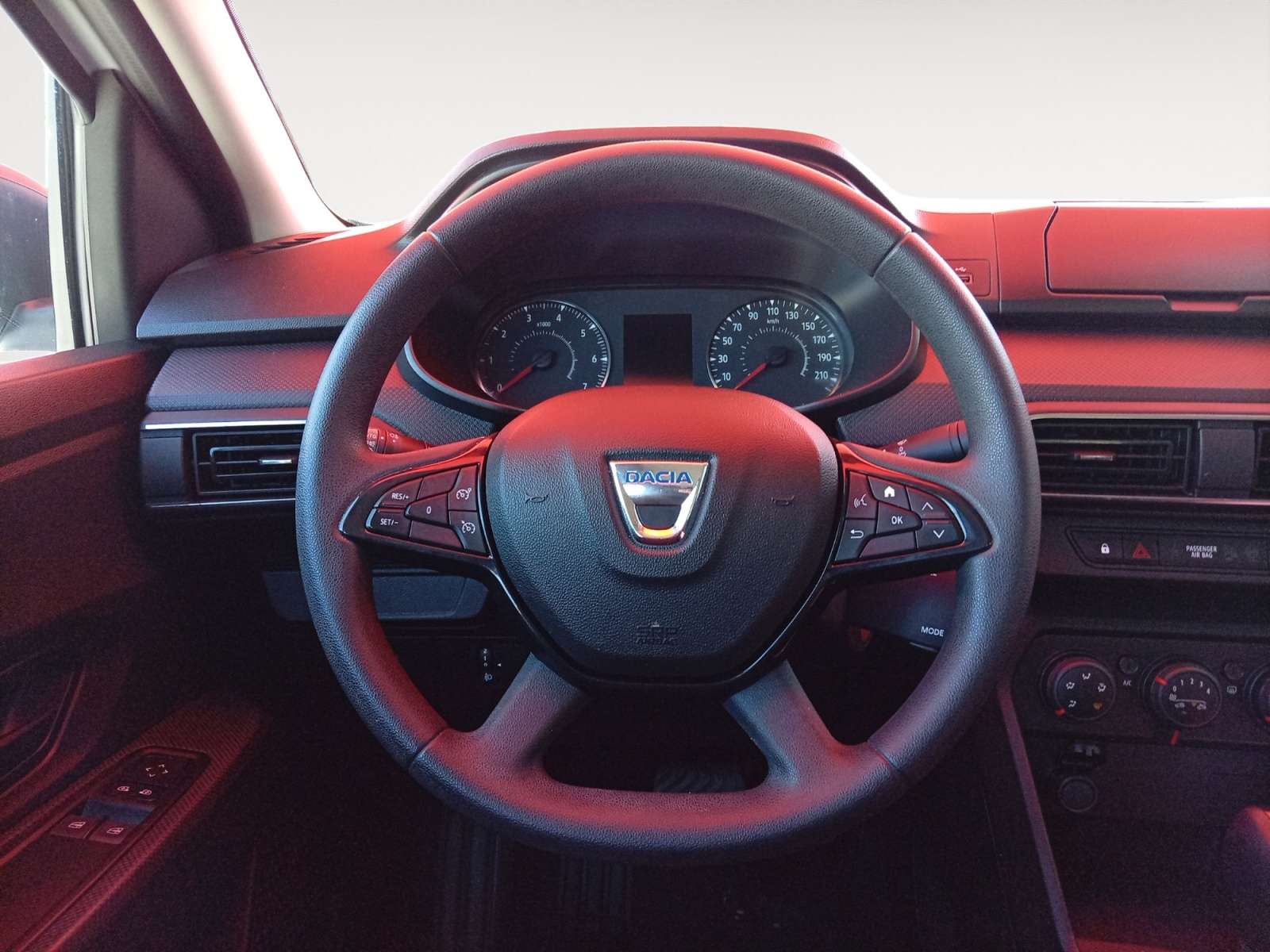 DACIA LOGAN-DACIA LOGAN LOGAN III - PH1 - 1.0 TCE EXPRESSION CVT 100CH-image-9