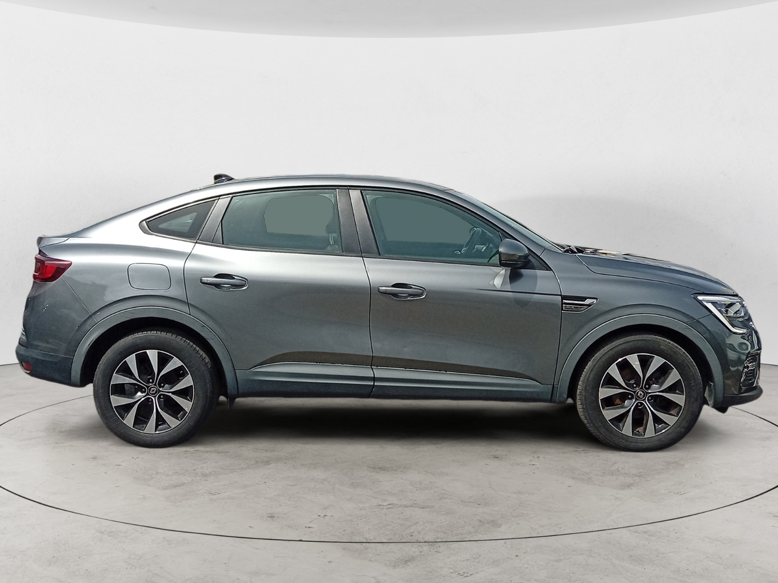 RENAULT ARKANA-RENAULT ARKANA ARKANA I - PH1 - 1.6 E-TECH FULL HYBRID EQUILIBRE BVA 145CH-image-4