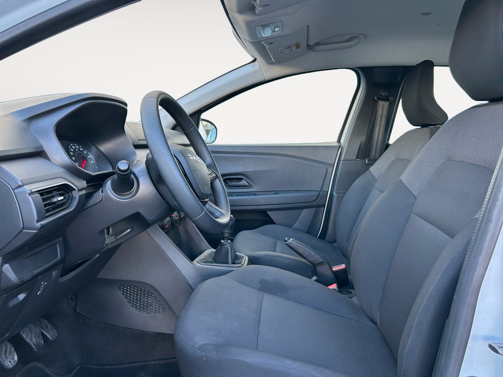 DACIA LOGAN-DACIA LOGAN LOGAN III - PH1 - 1.0 TCE ESSENTIEL BVM 100CH-image-6