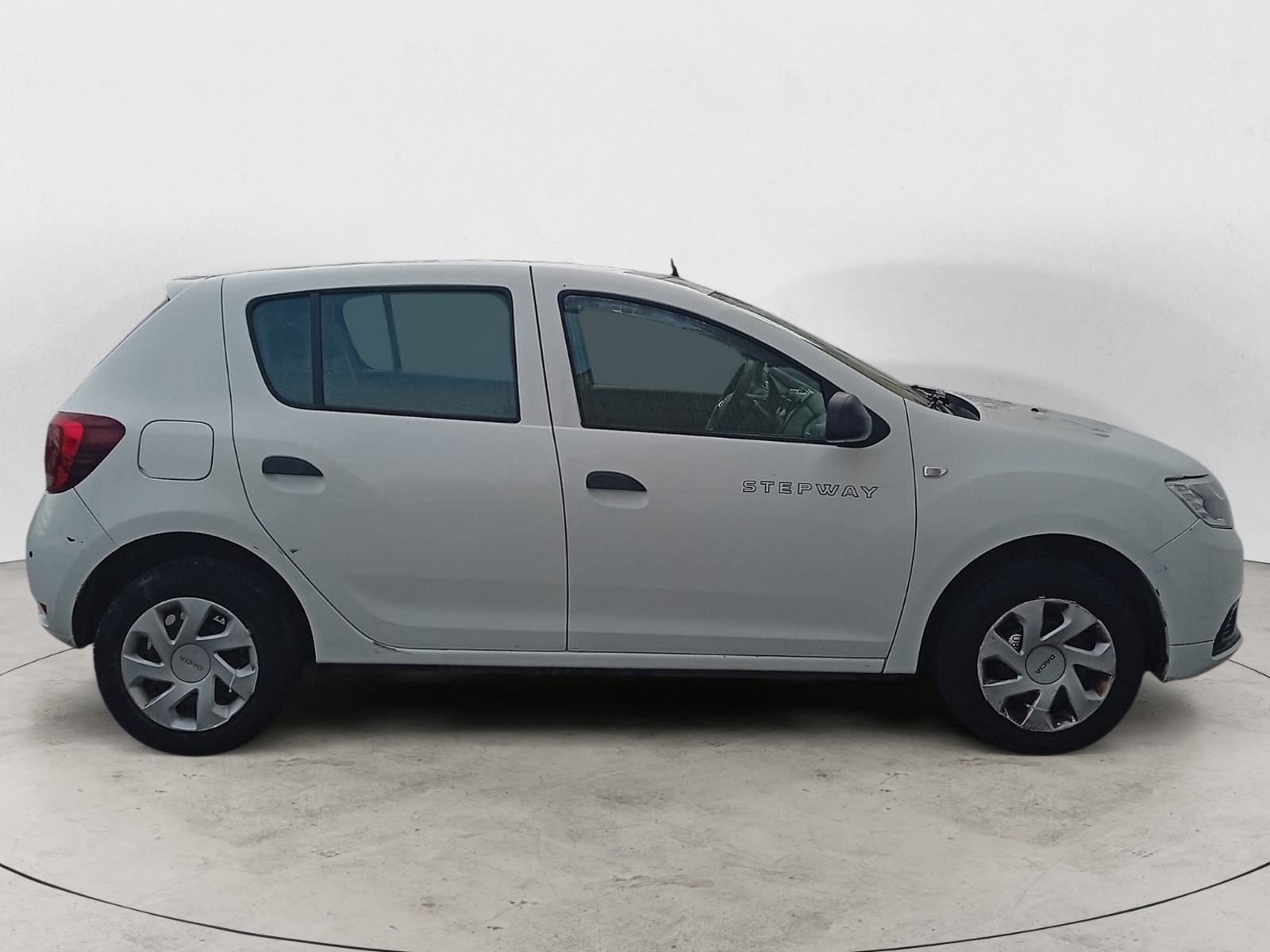 DACIA SANDERO-DACIA SANDERO 1.5 DCI 95 STREETWAY ESSENTIEL-image-4